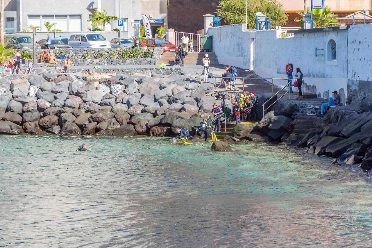 דירות Radazul Marina Seafront 5