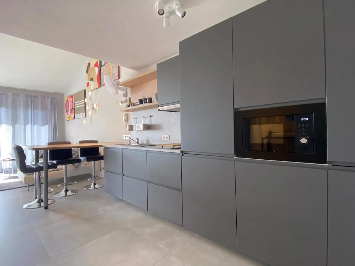 Apartamento Radazul Marina Seafront 5